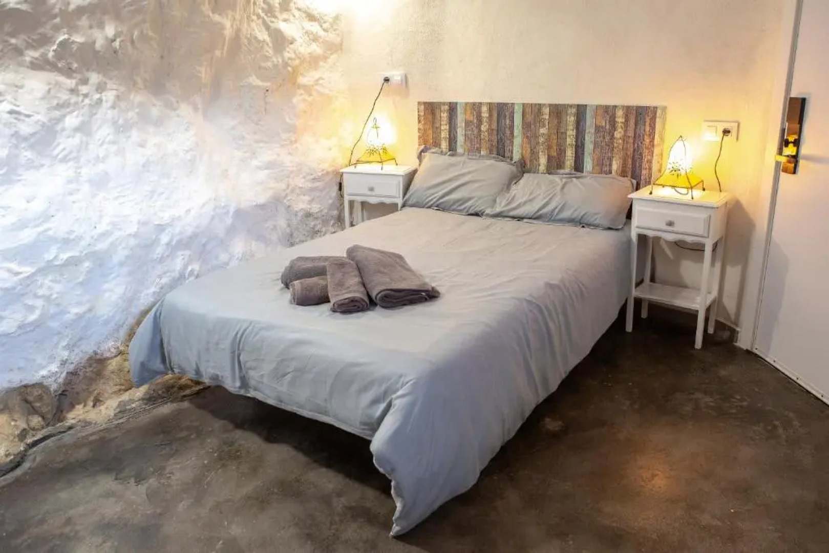 Fortress Jacuzzi Suites