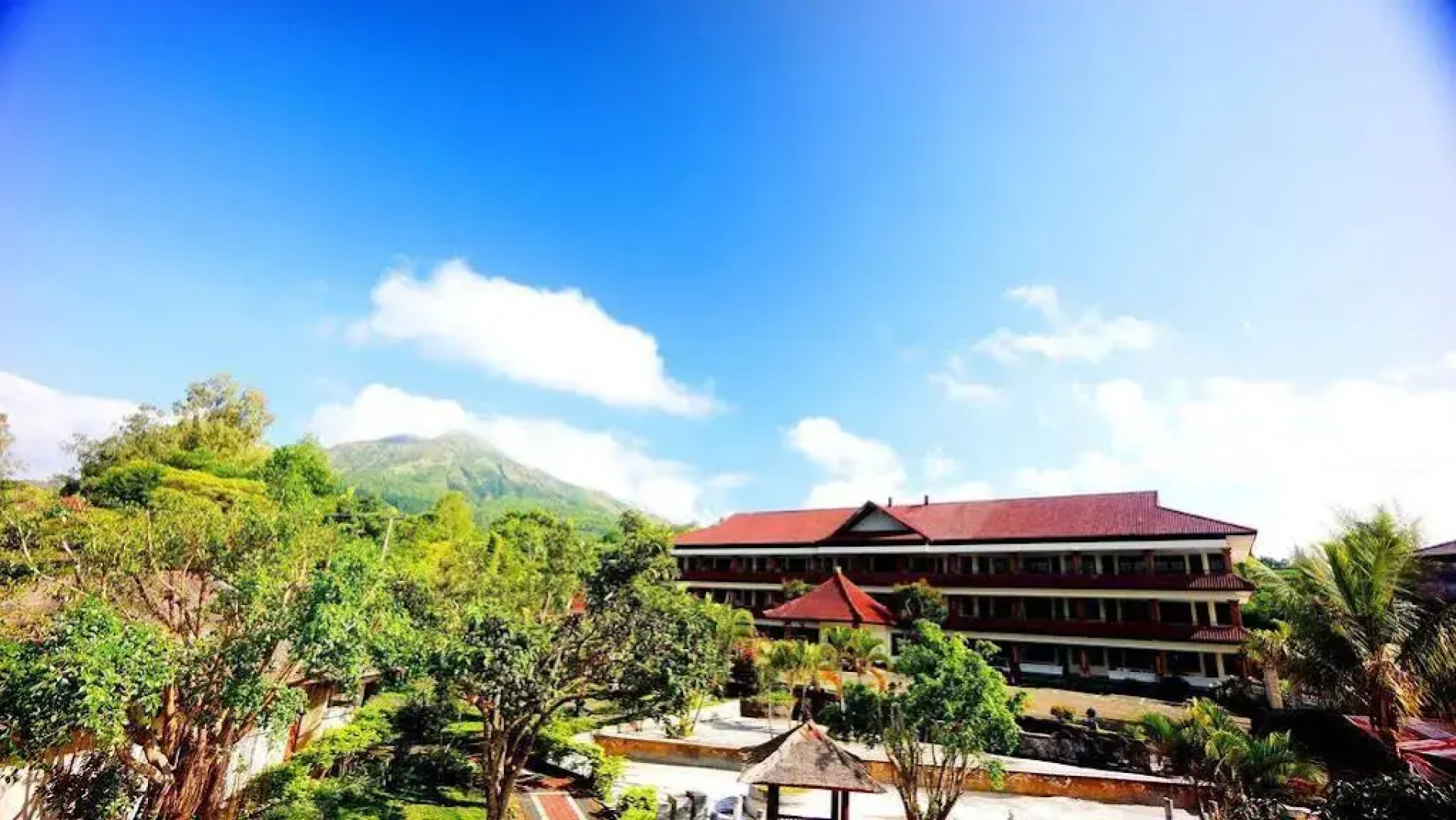 Puri Bening Lake Front Hotel
