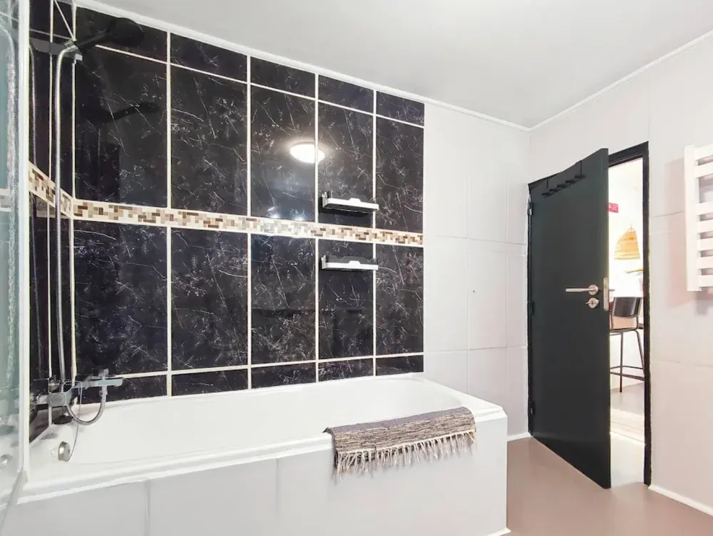 Cozy Vacation Rental in Peaceful Peral, Portugal