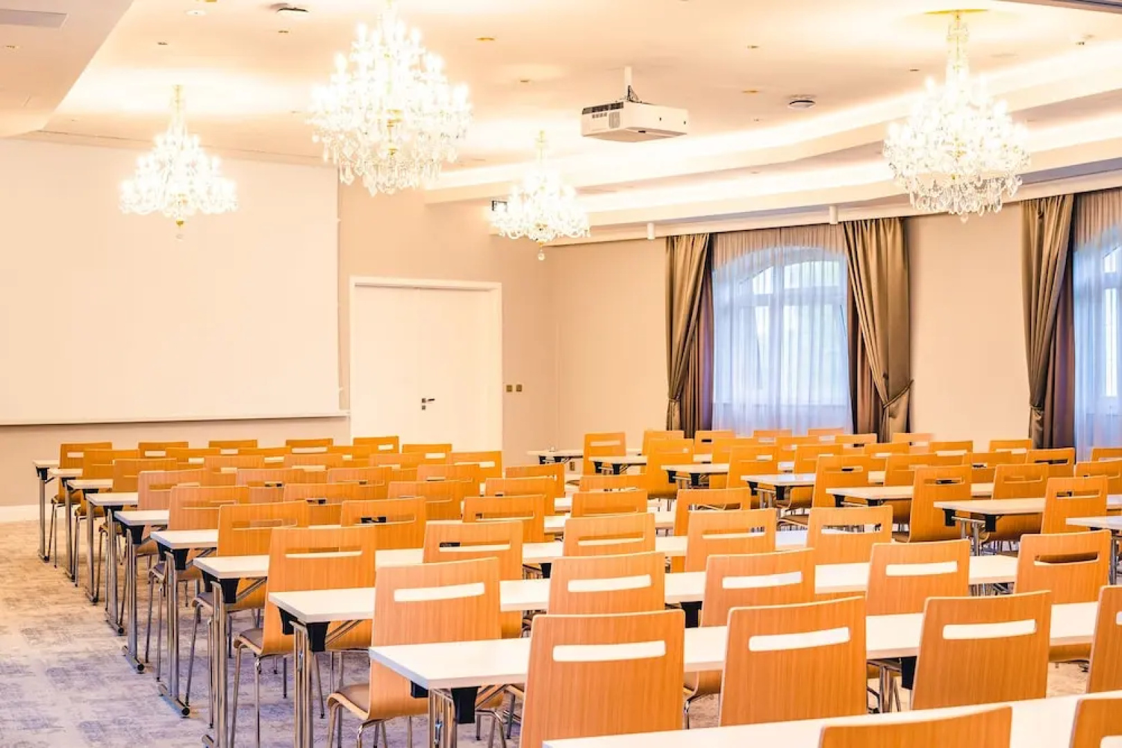 EA Hotelový Resort SEN Hotel