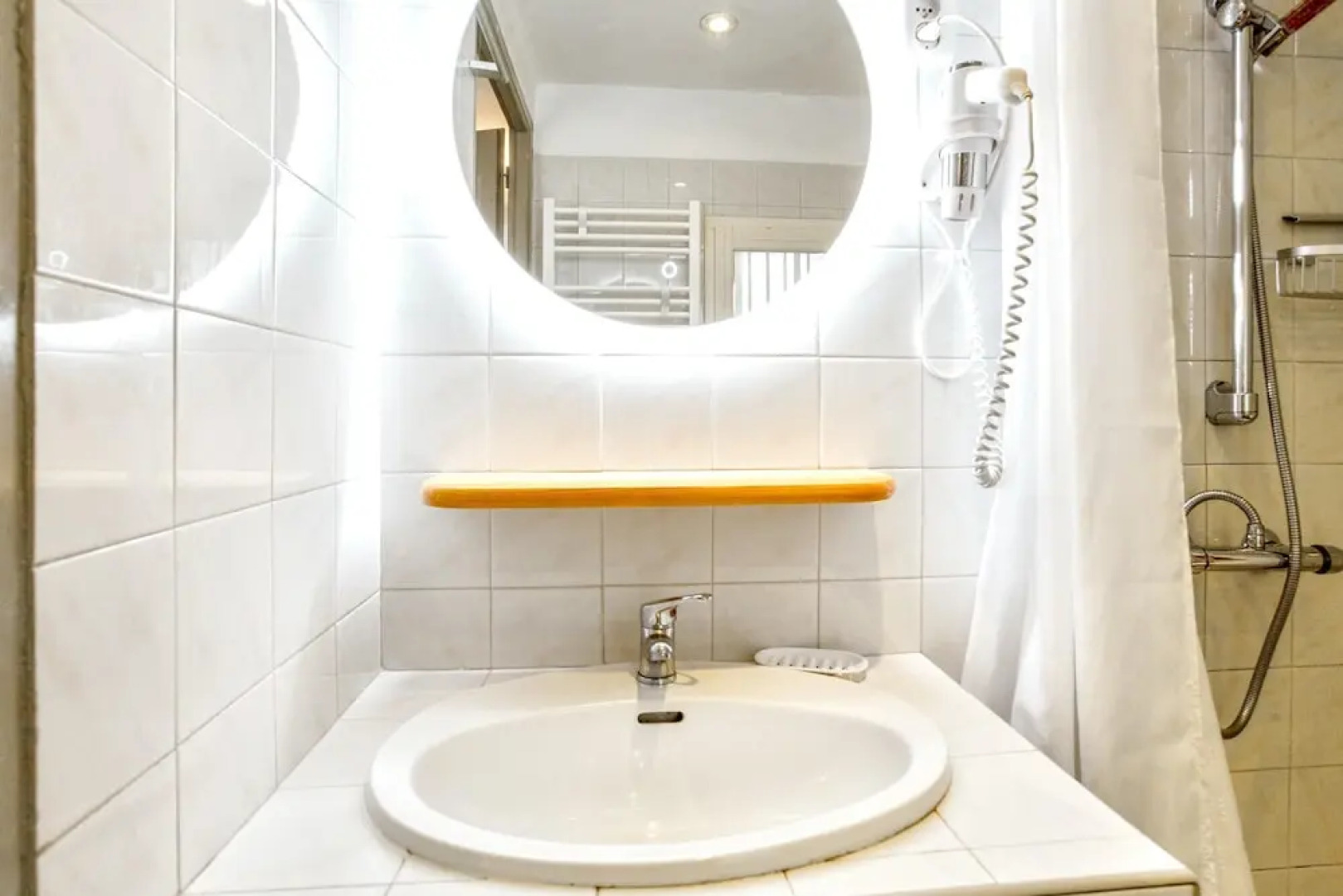 Villa with 3 Bedrooms in Beaumes-De-Venise, with Private Pool, Enclosed Garden And Wifi