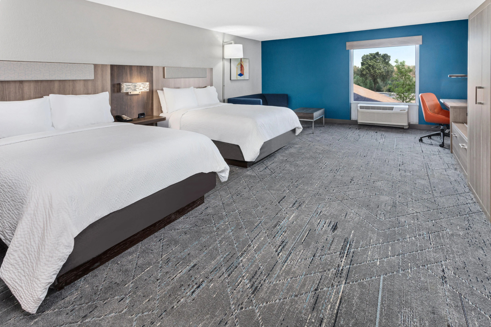 Holiday Inn Express Hotel & Suites Chicago-Algonquin by IHG