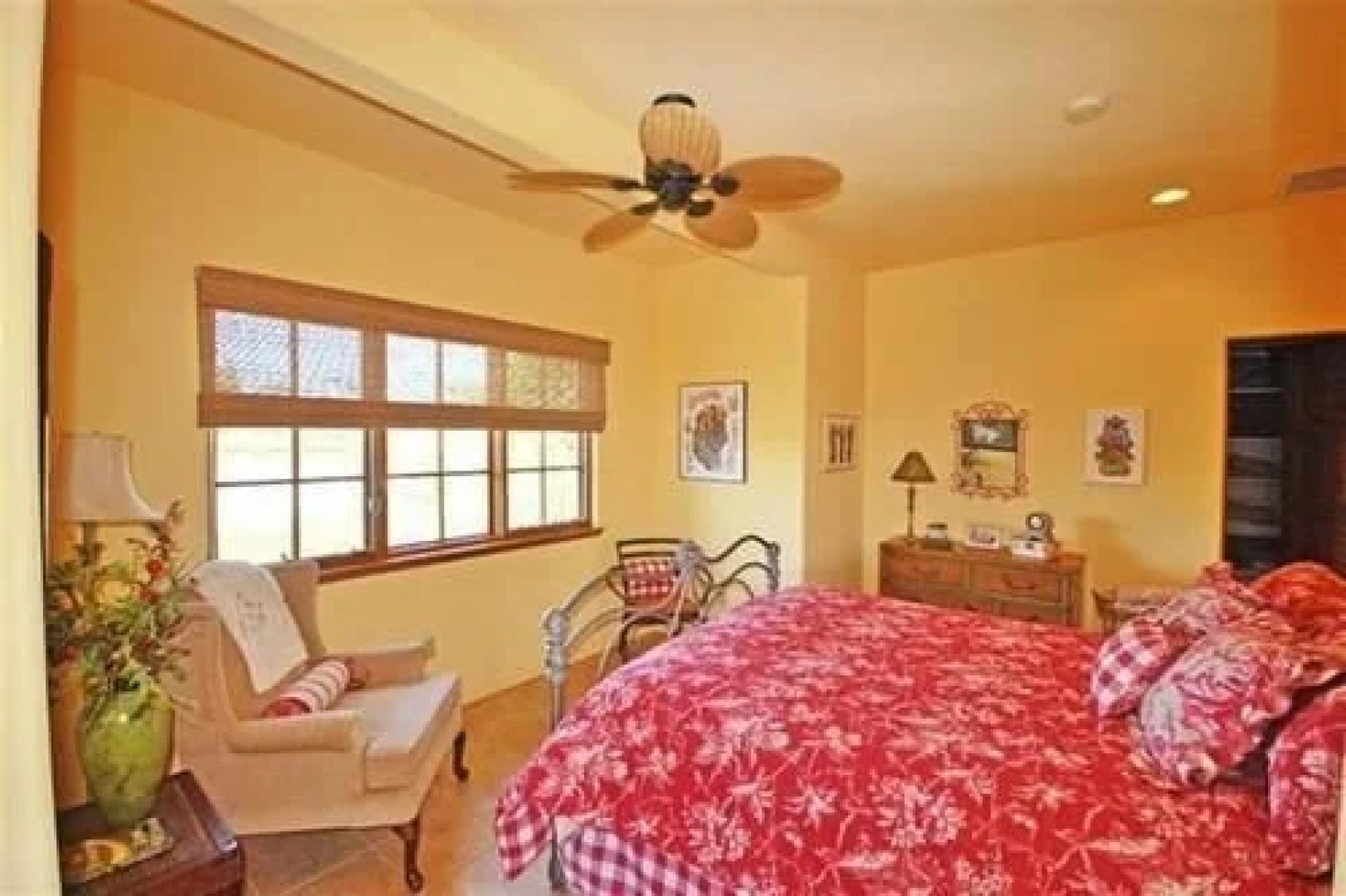 Wellsona Vineyard 3 Br home by RedAwning