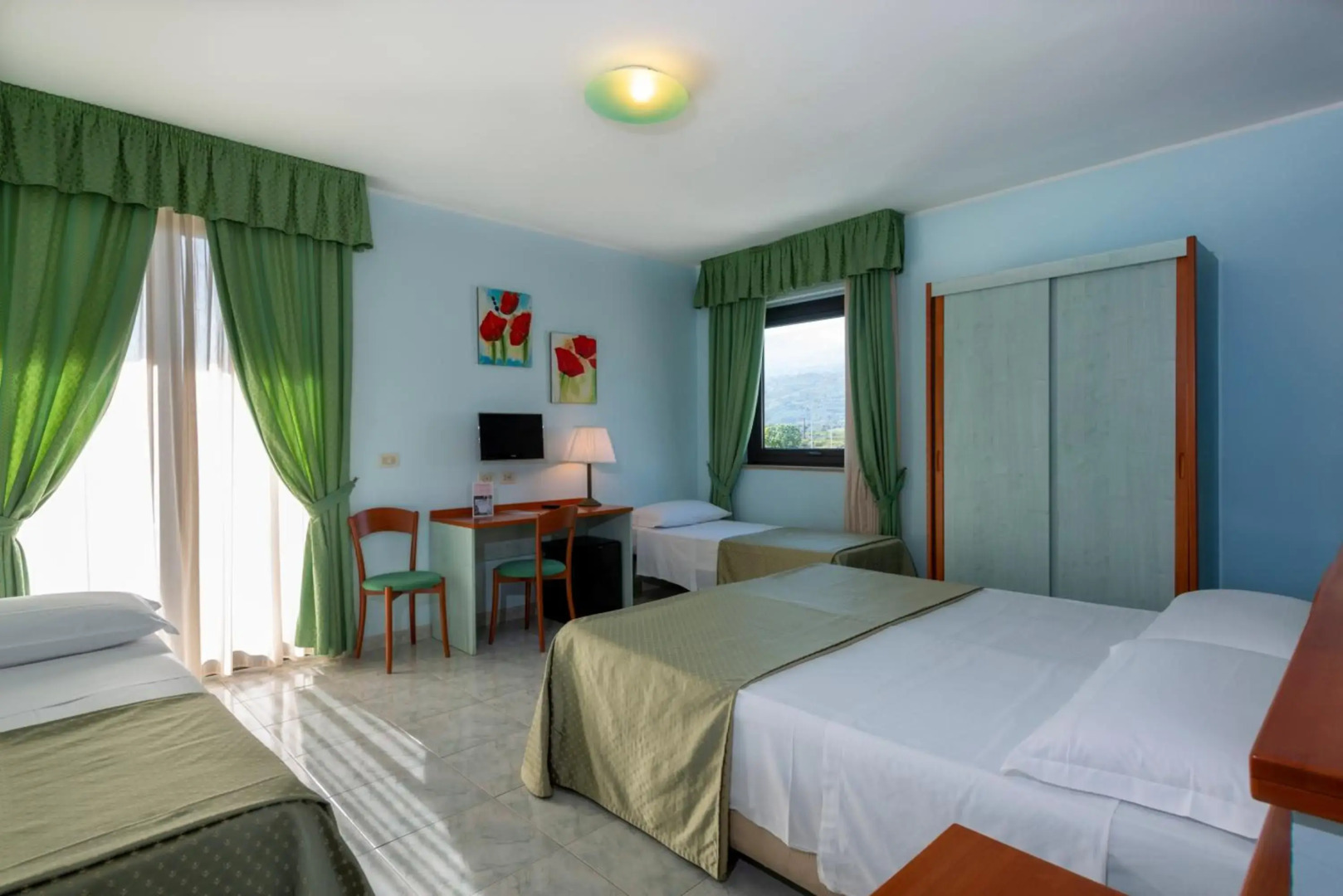 Atlantis Palace Hotel