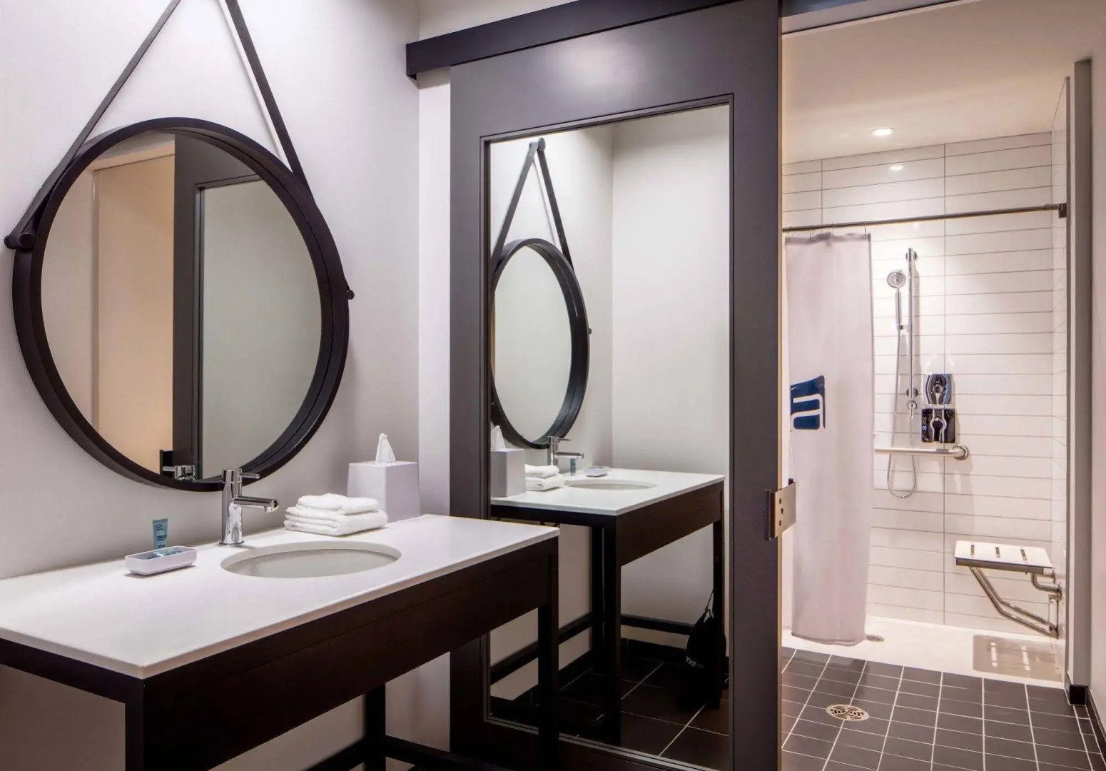 Aloft Philadelphia Downtown