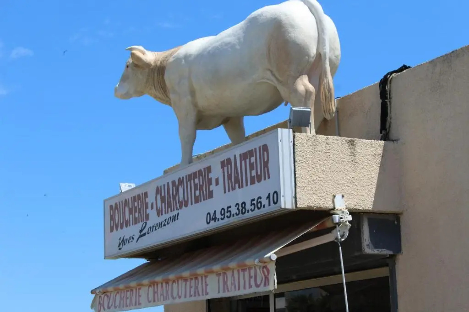 Villa au bord de mer, avec vue mer et accès plage
