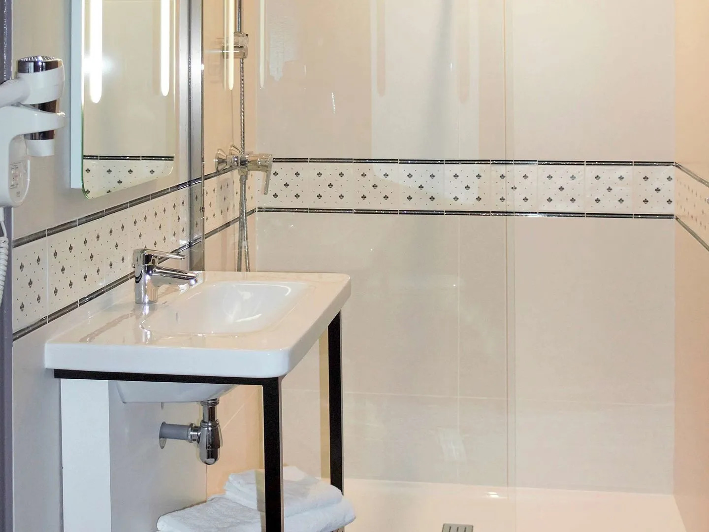 ibis Styles Dinan Centre Ville