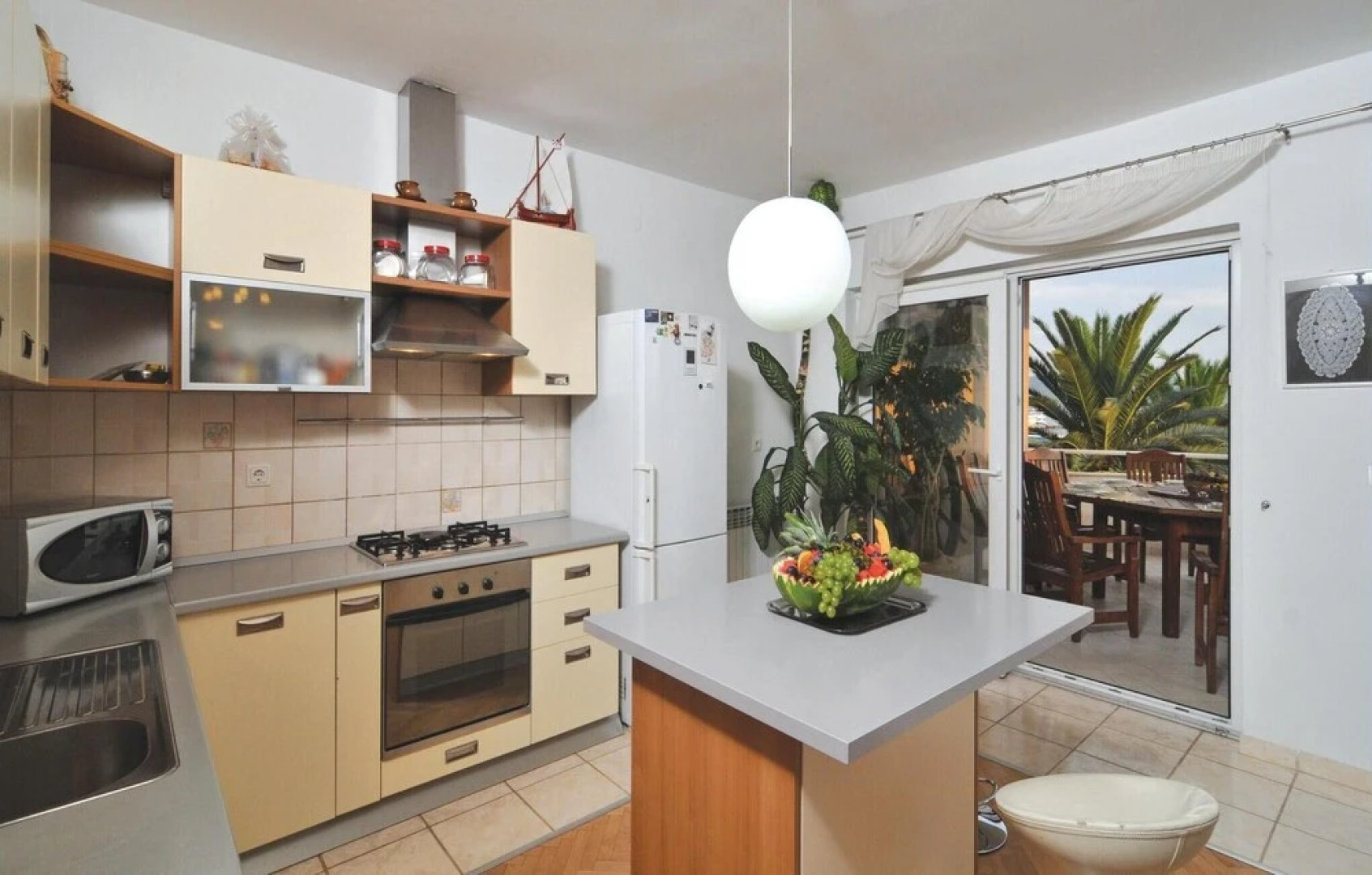 Beautiful Home in Kastel Gomilica With Jacuzzi, Wifi and 8 Bedrooms