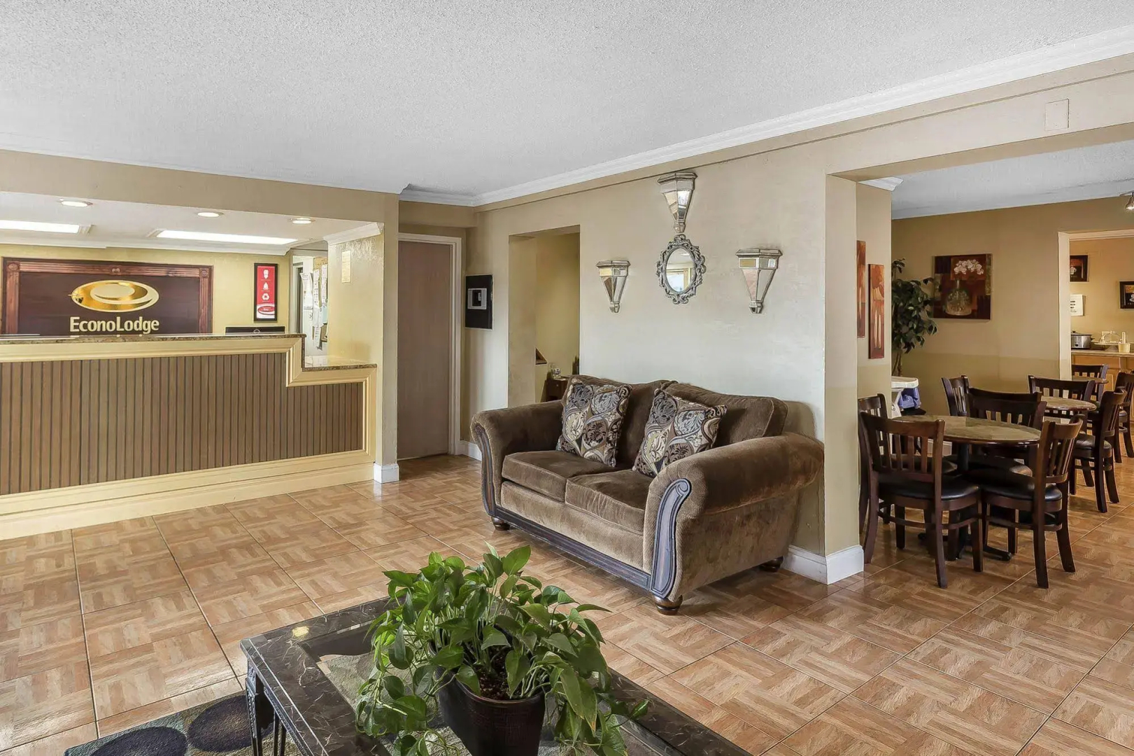 Travelodge by Wyndham North Charleston