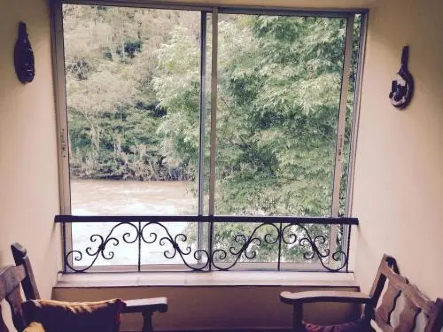 Malu del Rio-Termales