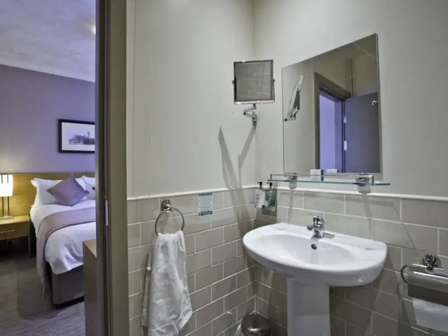 Abbey Inn