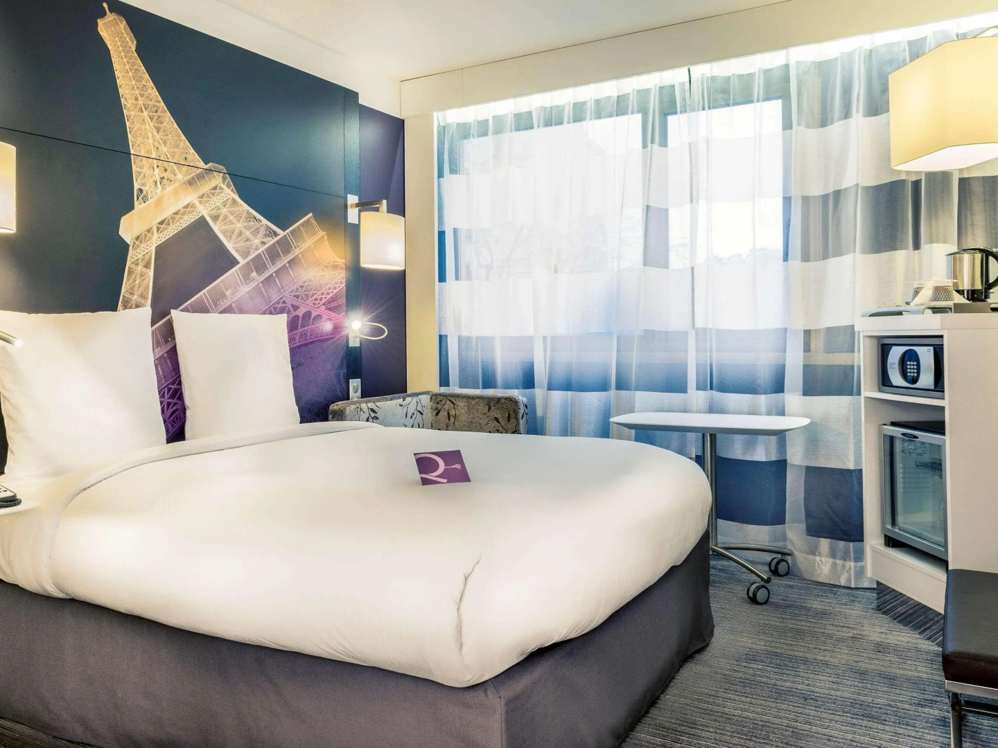 Отель Mercure Paris Centre Tour Eiffel 