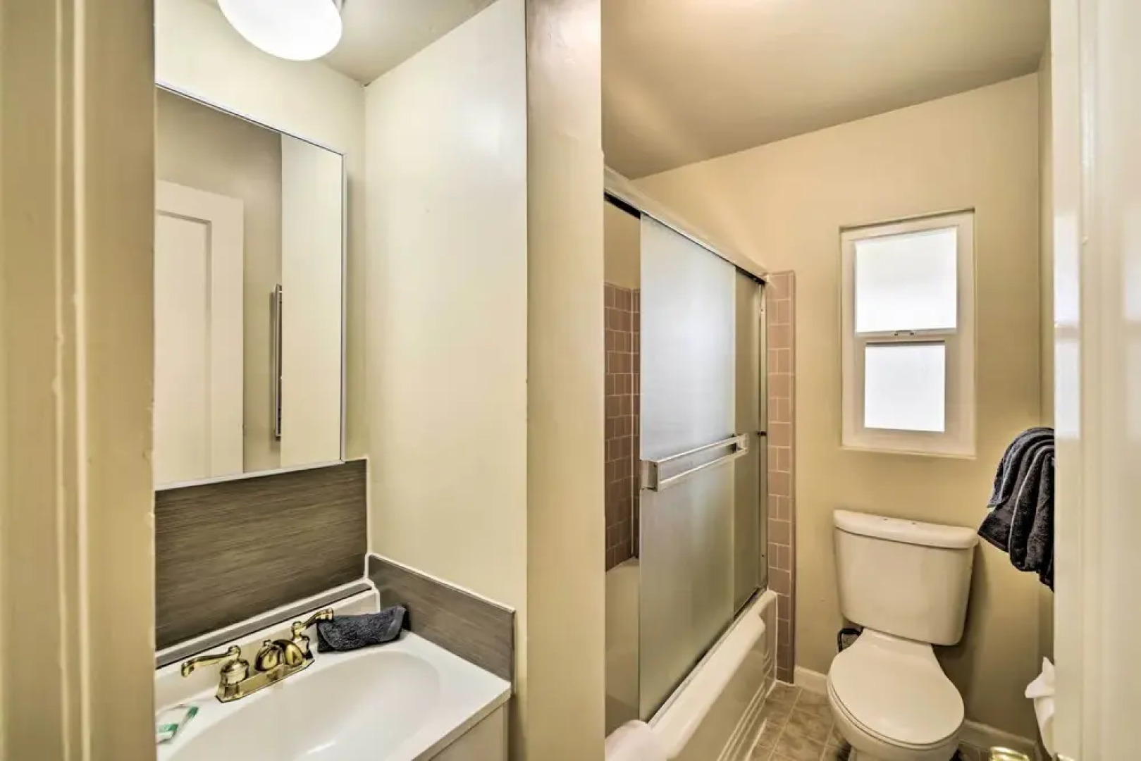 Cozy Mountain View Apt Near Downtown San Jose