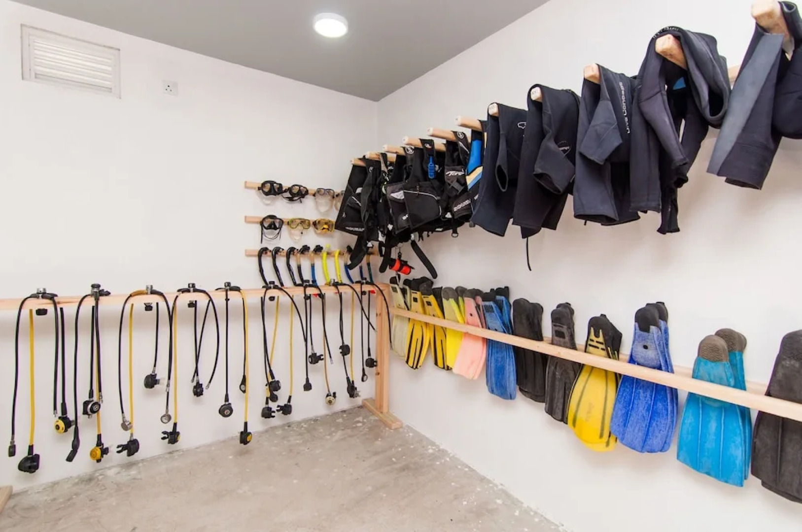 South Ari Dive Center