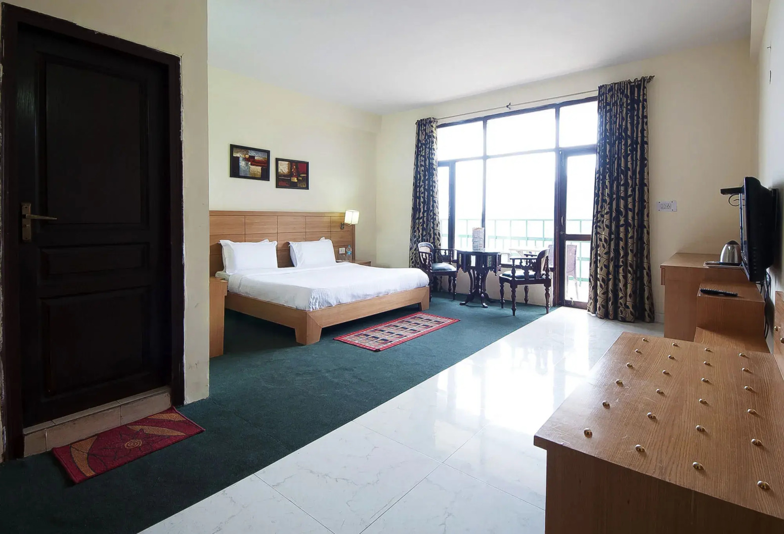 The Ayali Fernhill Resort, Chail