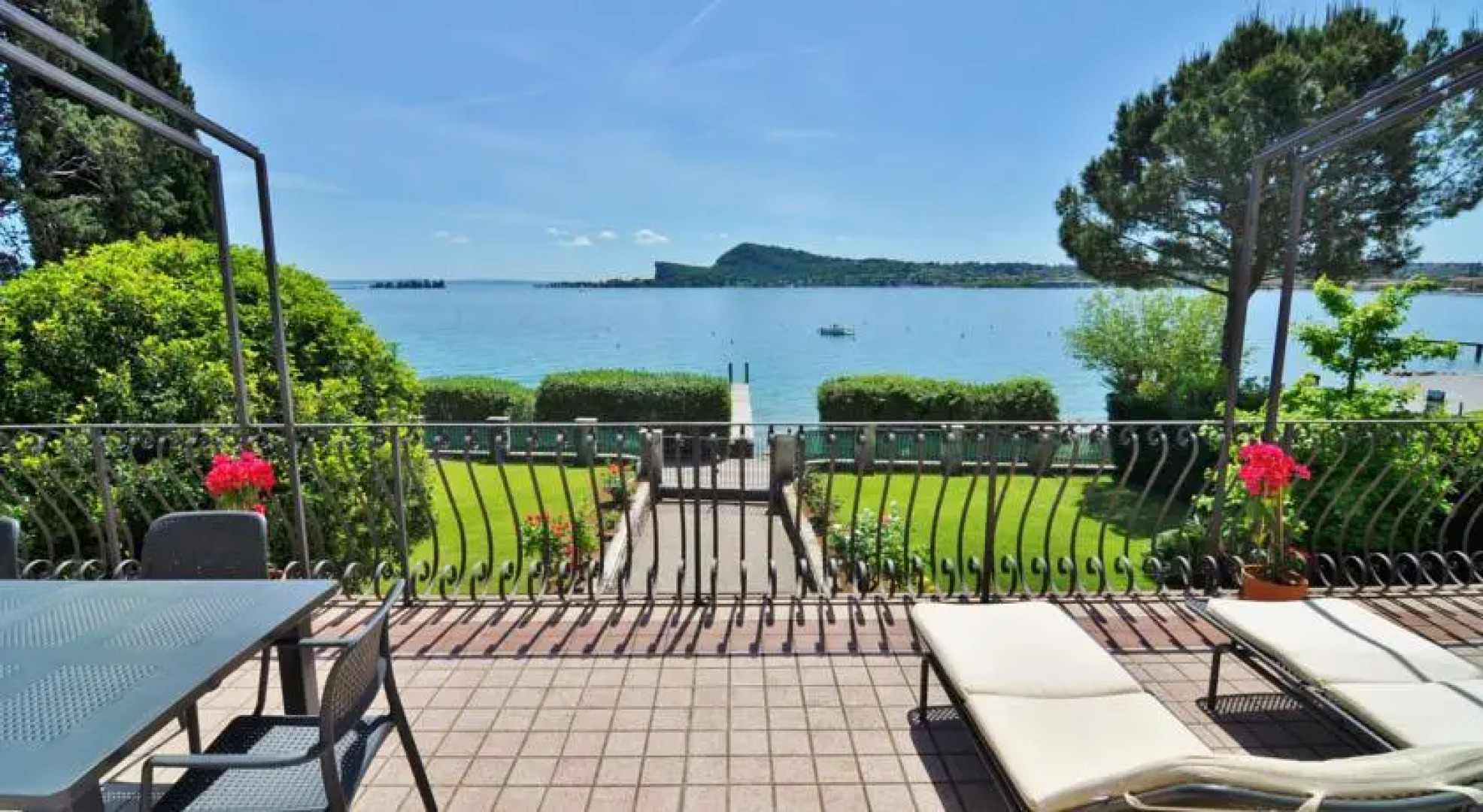 Villa Gardiola Lake Garda