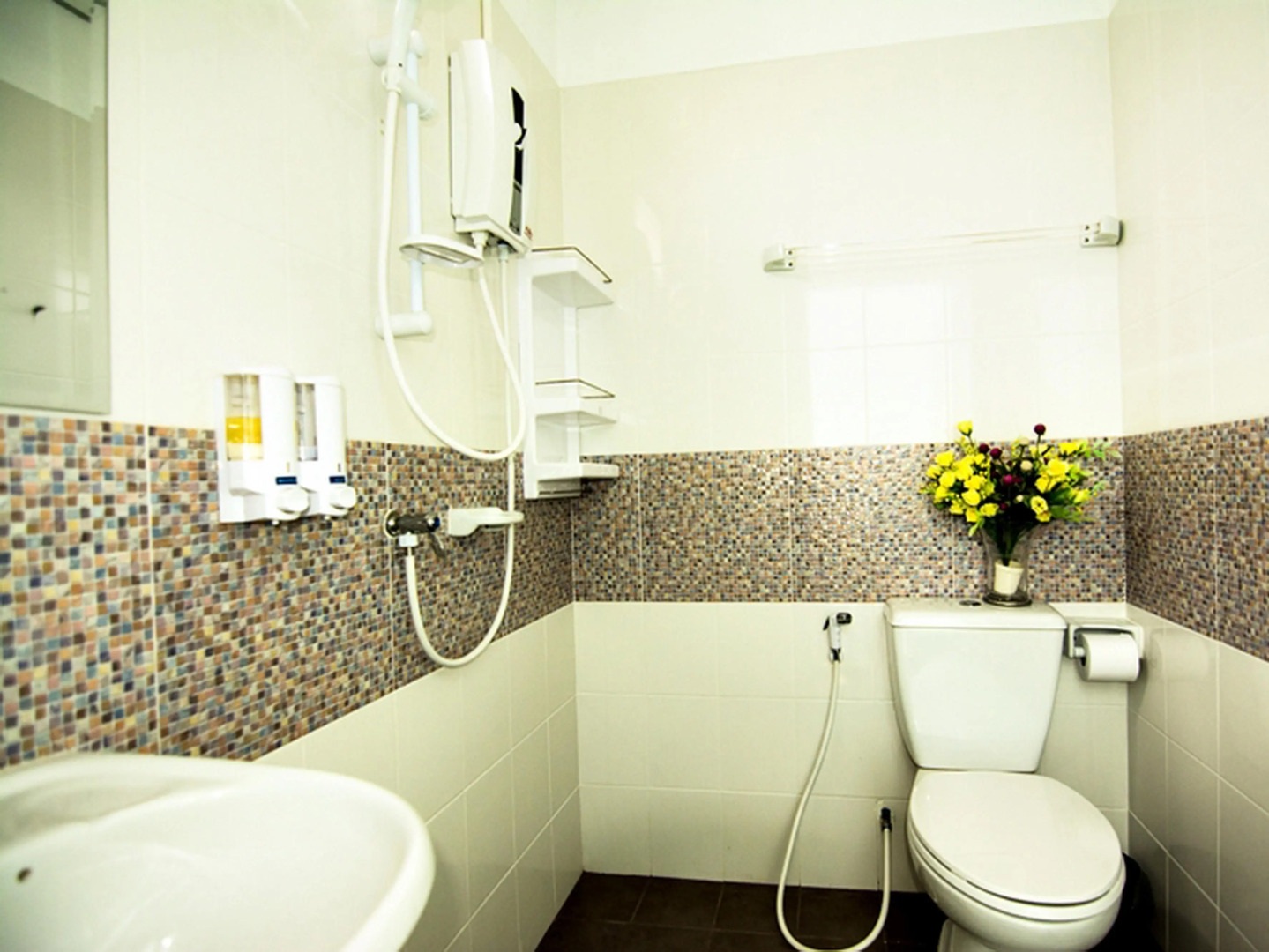 At Ease Hotel Suvarnabhumi