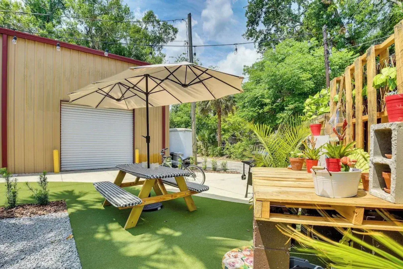 Walk to Historic Dtwn: Sanford Home w/ Gas Grill!