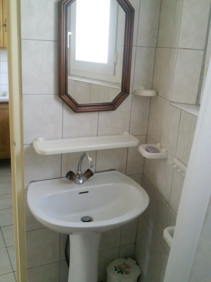 Studio in Saint-thibéry, With Wifi - 8 km From the Beach