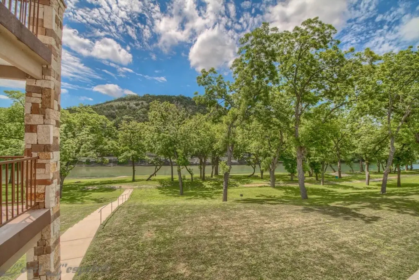 Lazy Daze RG210 - 3 Br Condo