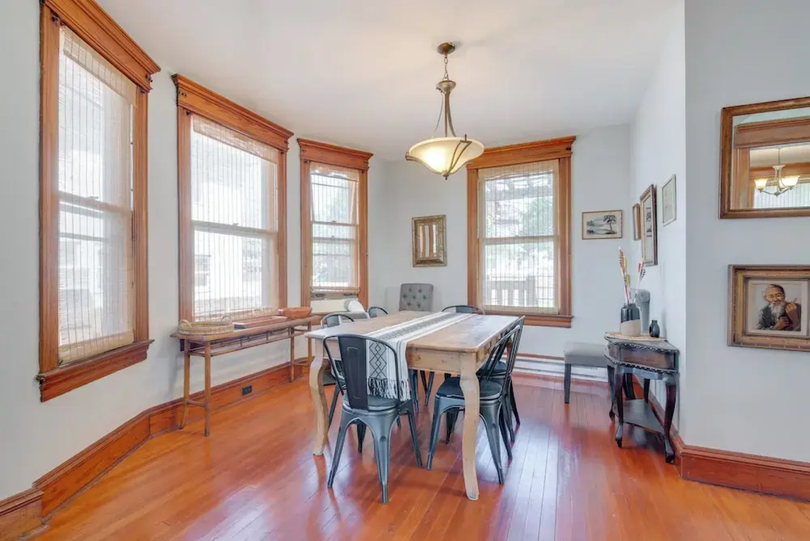 2 Mi to Steamtown Nhs: Family Home w/ Backyard!