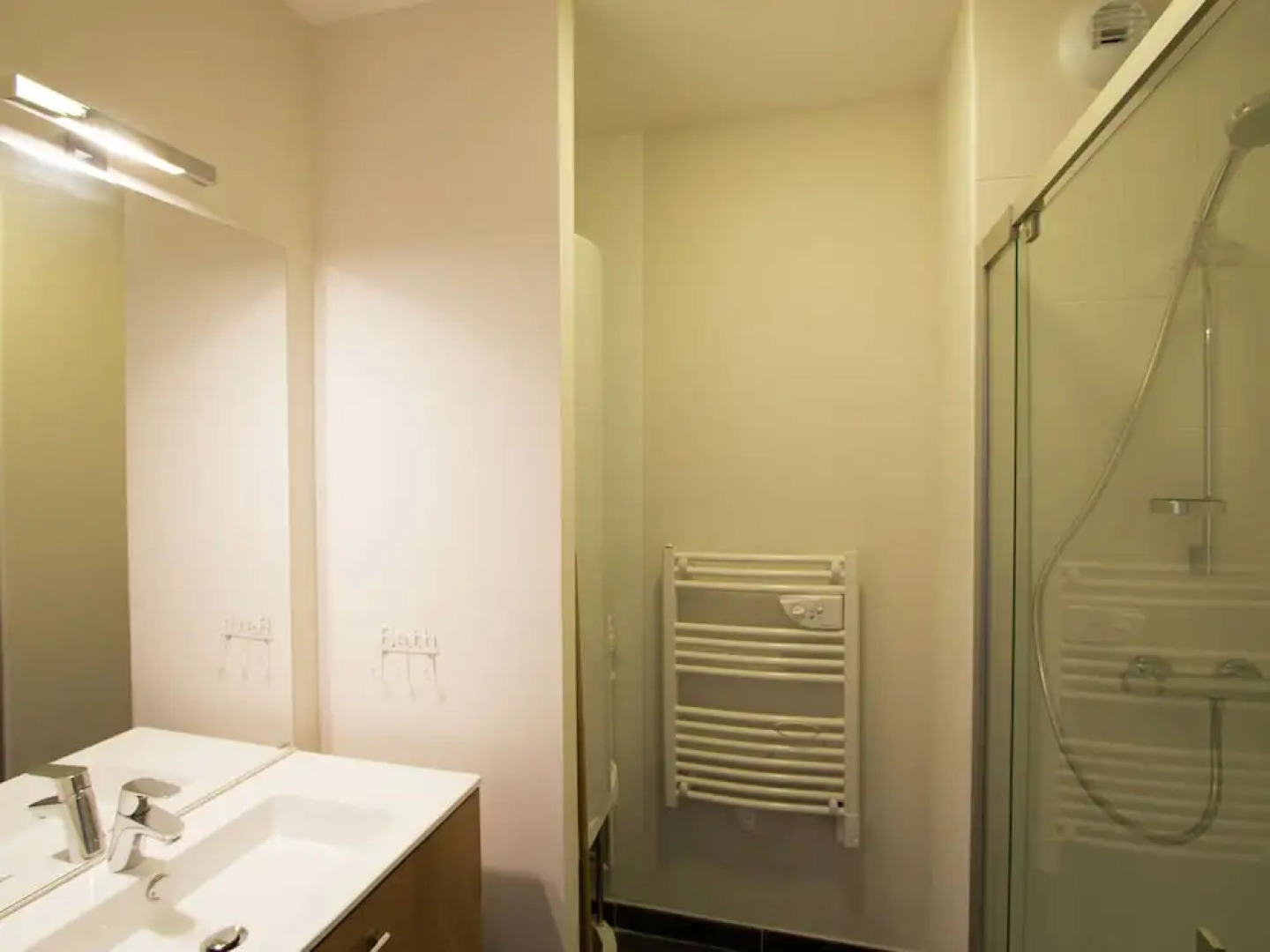 Modern beachside apartment in Bray-Dunes close to De Panne