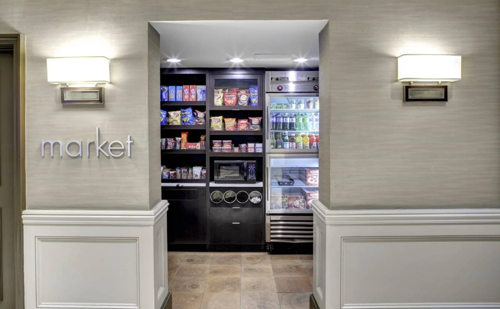 Courtyard New Haven at Yale