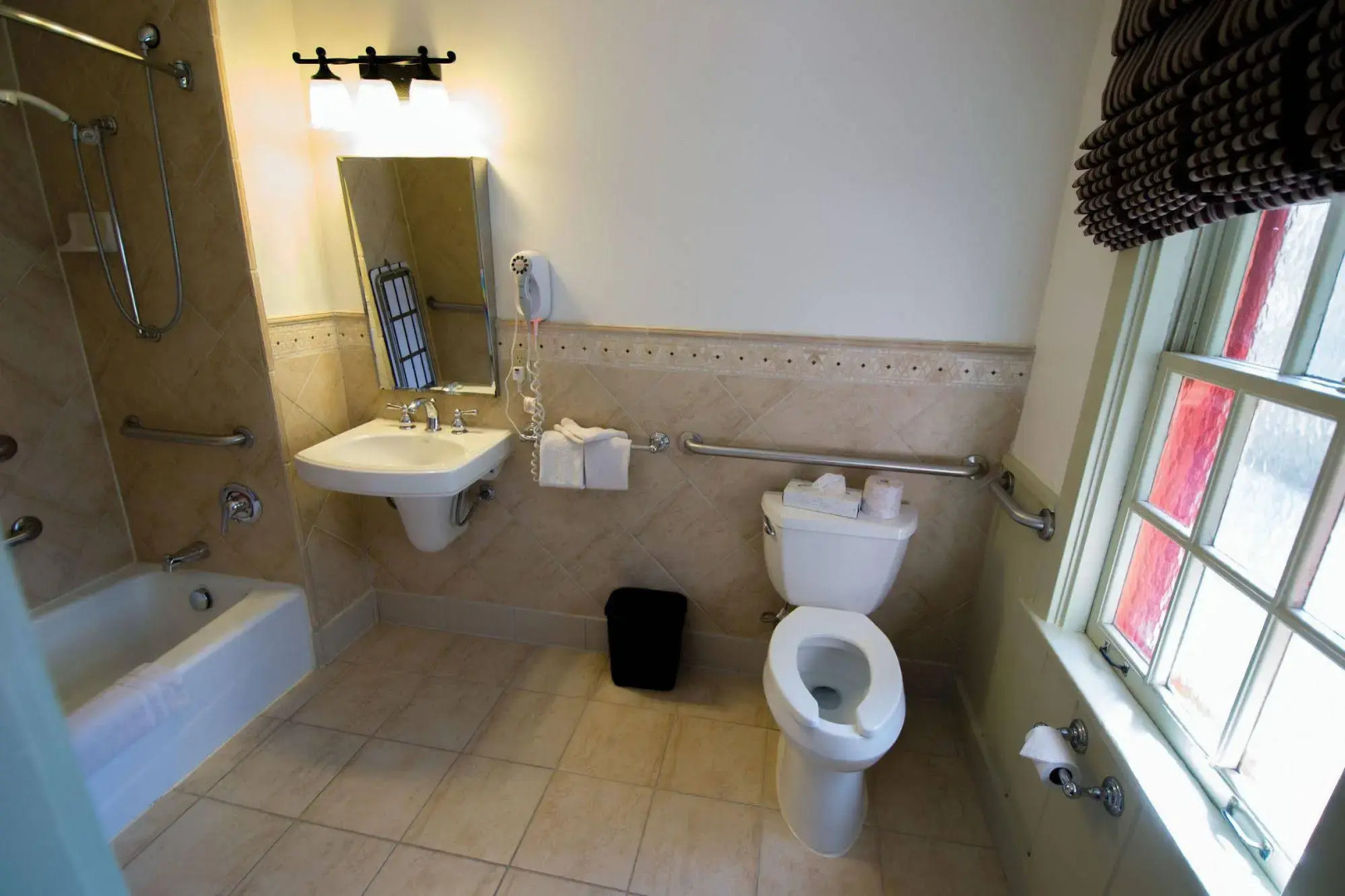 Bright Angel Lodge – Inside the Park