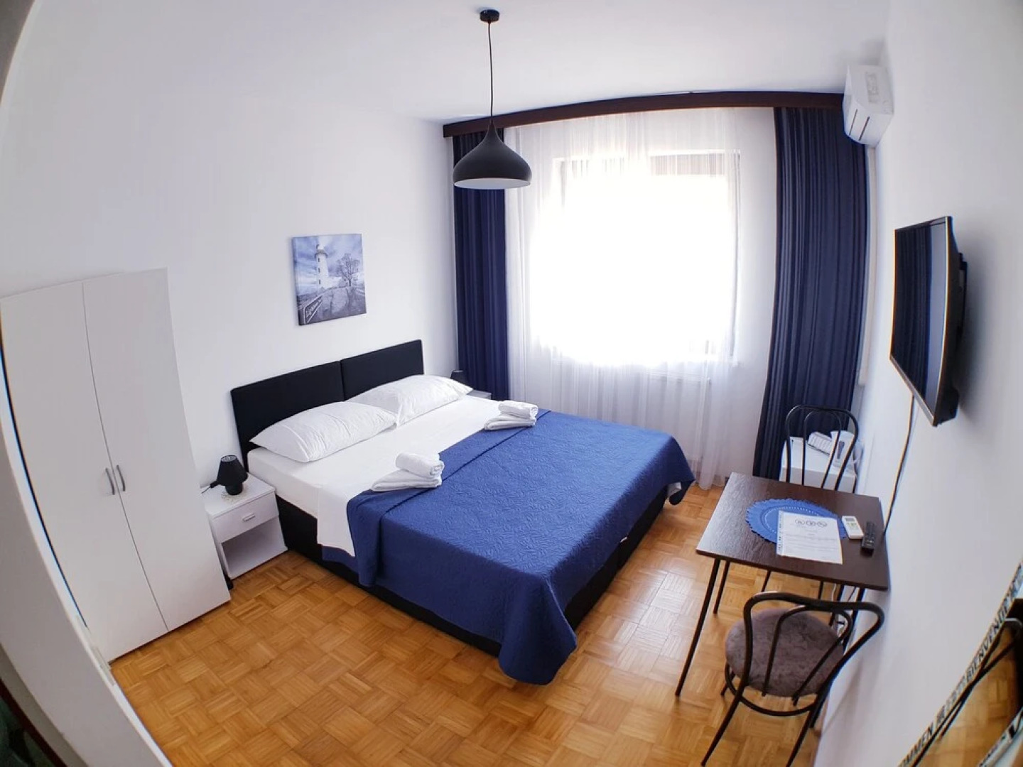 BAGI Apartments & Rooms