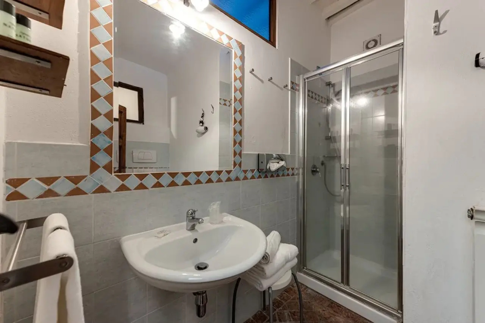 Borgo San Quirico d'Orcia B&B - Capitano Collection - Albergo diffuso