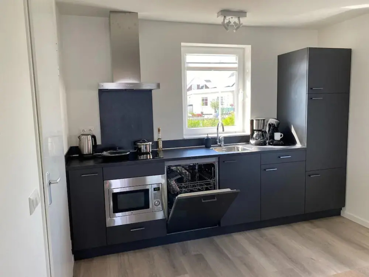 Lakeview Villa With Swimming and Fishing Pier