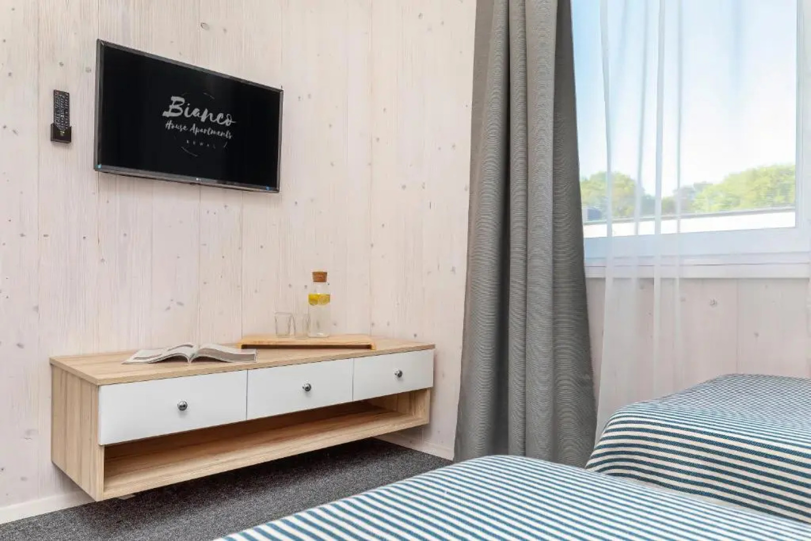 Bianco House Apartments