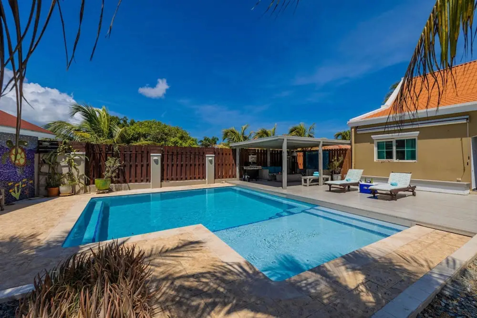 Nature Private Pool Gazebo Outdoor Dining