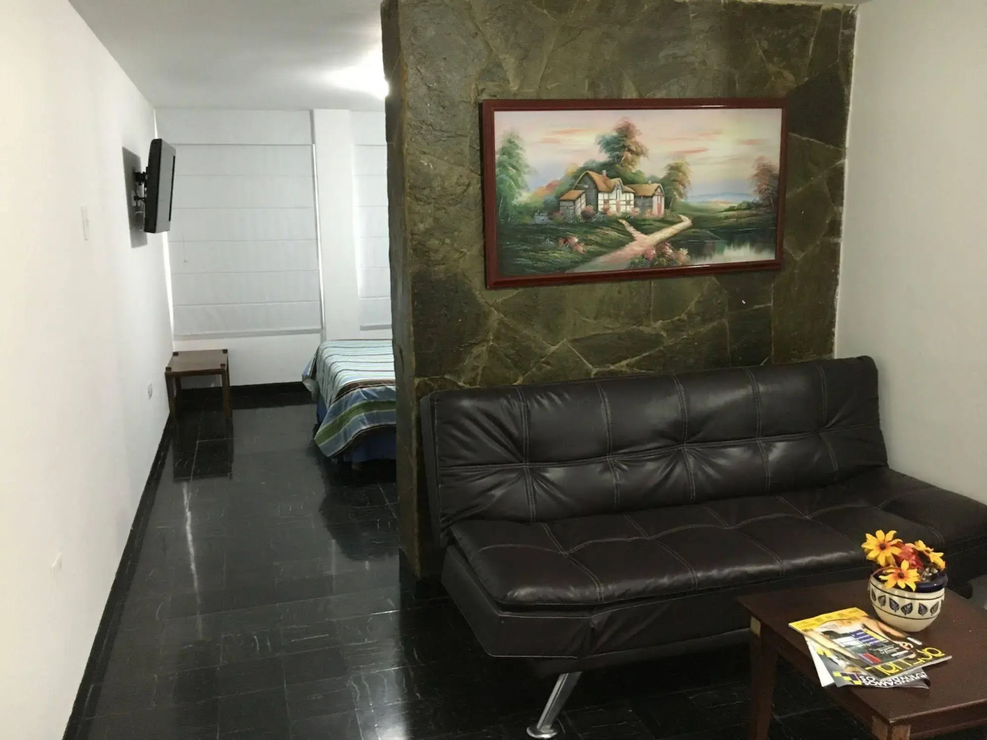 Hotel Vallclaire Suites