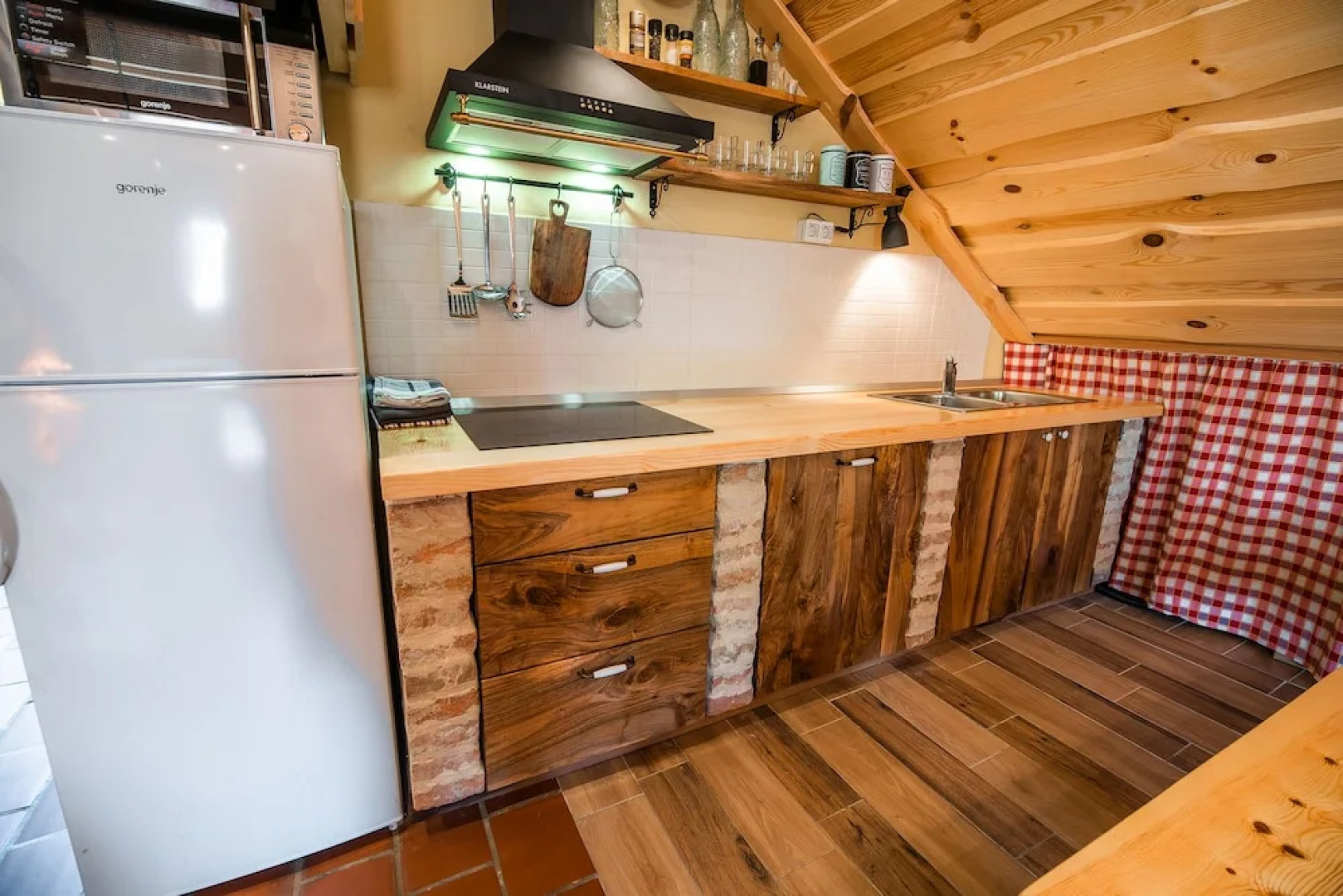 Apartment With Sauna pr' Geci