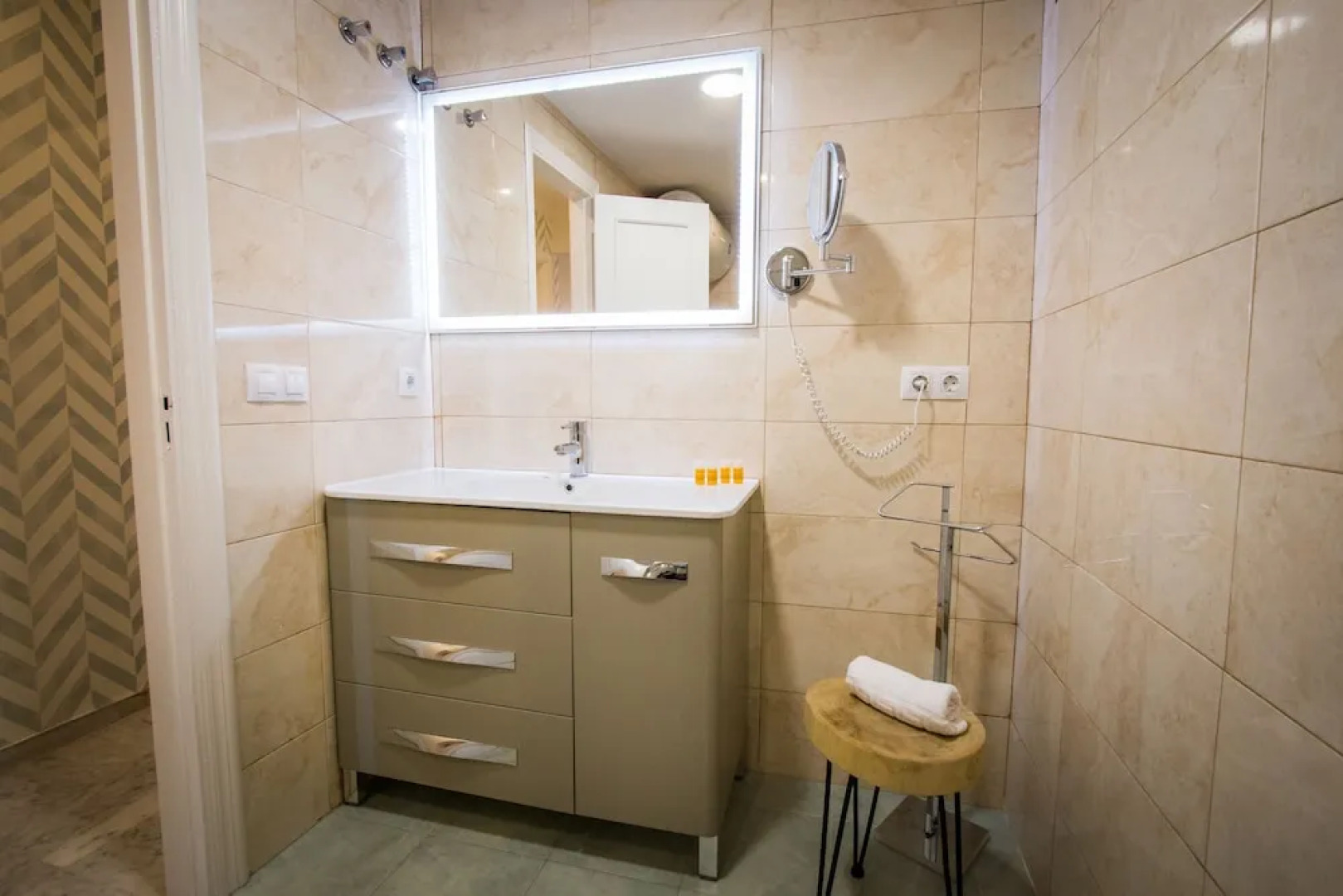 Holidays2Malaga Malagueta Beach