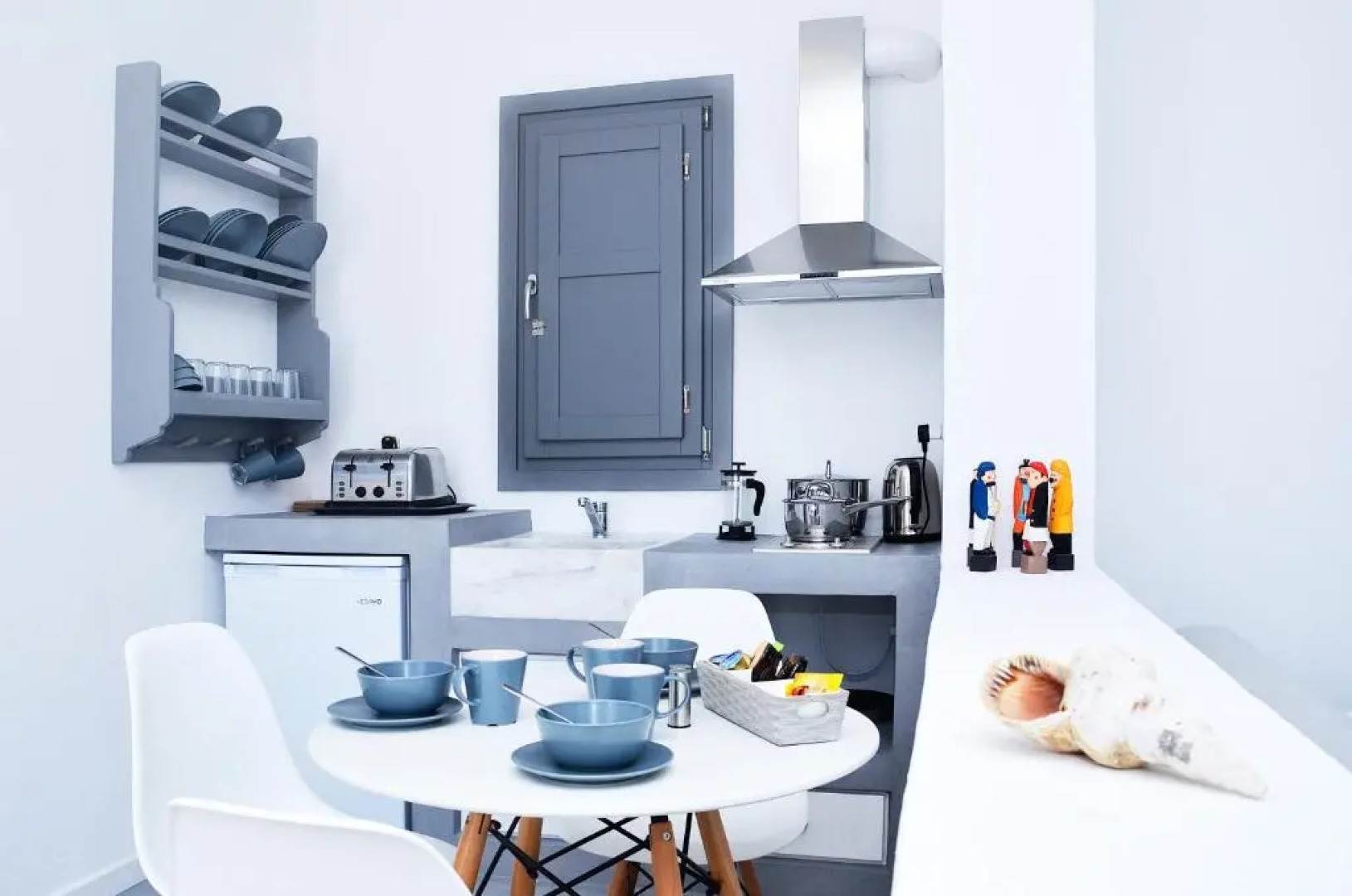 Ionathan Koufonisia Suites