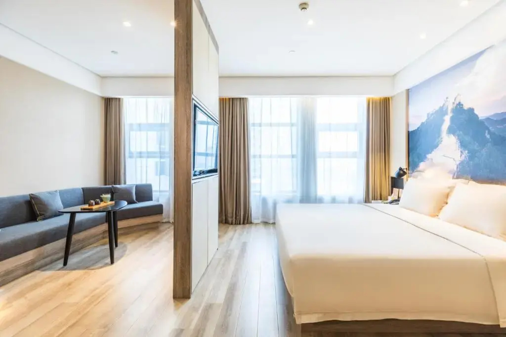 Atour Hotel Weifang Jinma Road City Hall
