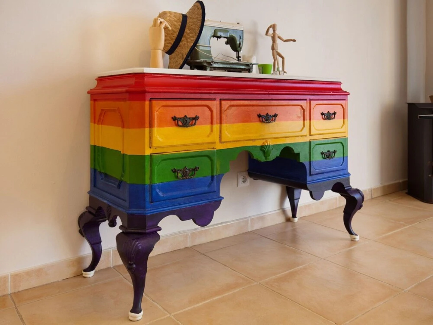 Quaint Holiday Home in Vilacolum With Swimming Pool