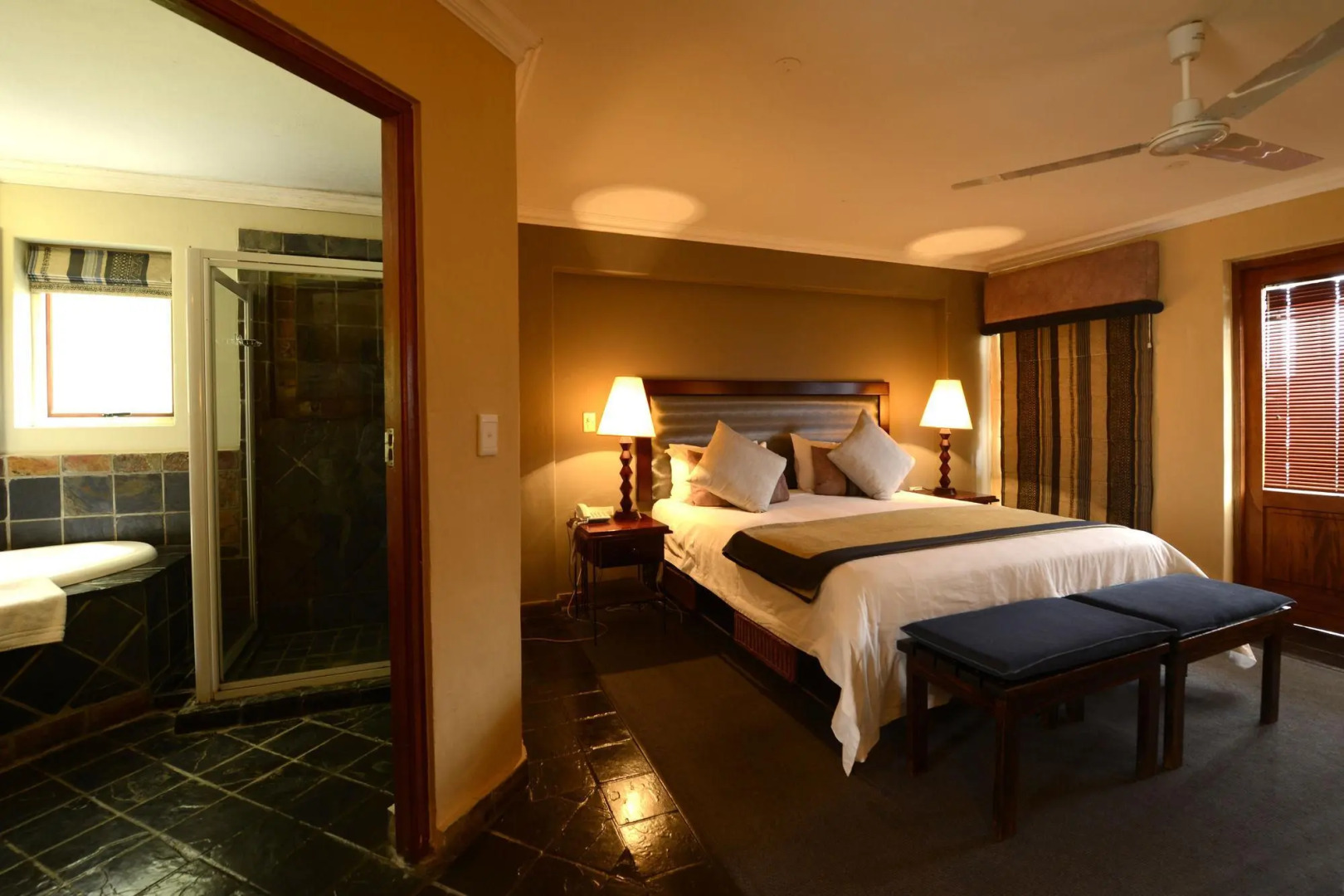 Whalesong Hotel & Spa