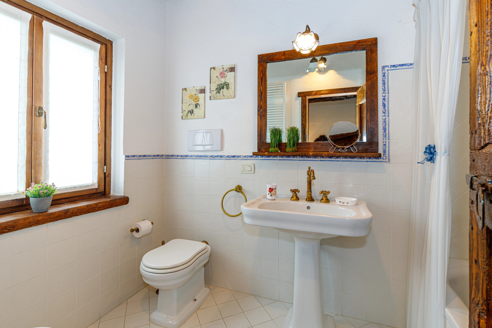 Villa Formaga- Relax and View Lake