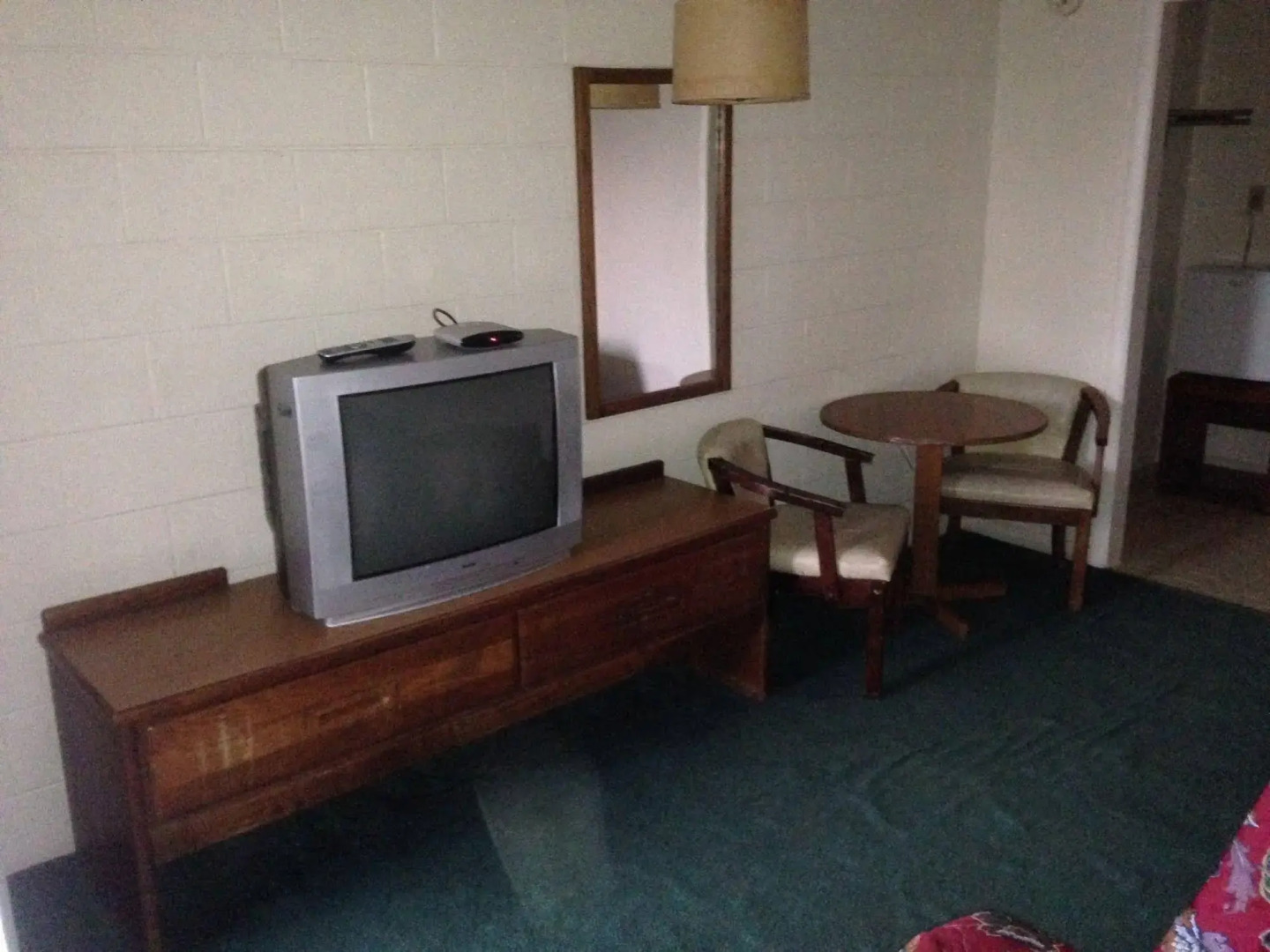 Sawmill Lodges Motel