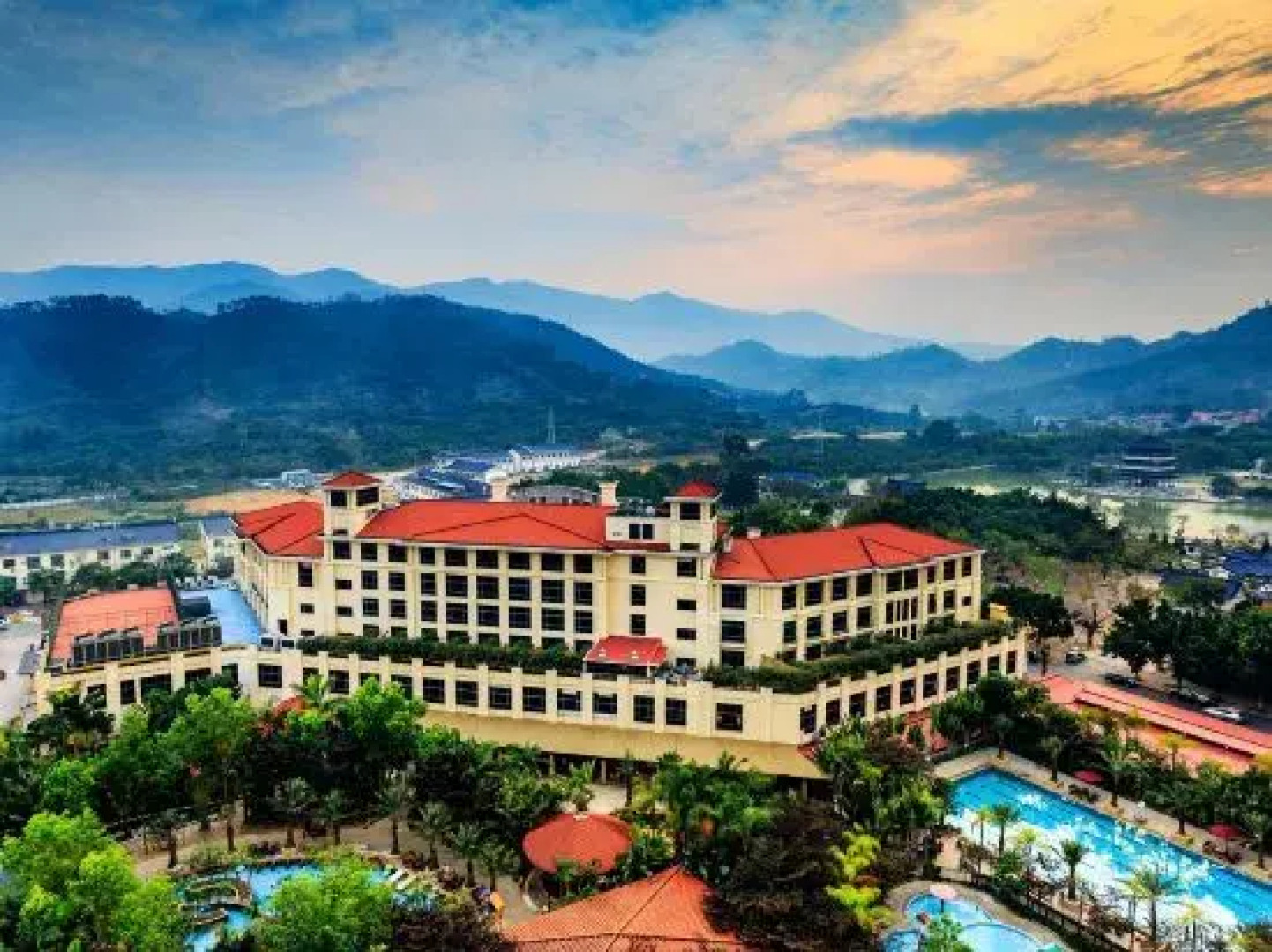 Cloud Nine Resort Hotel