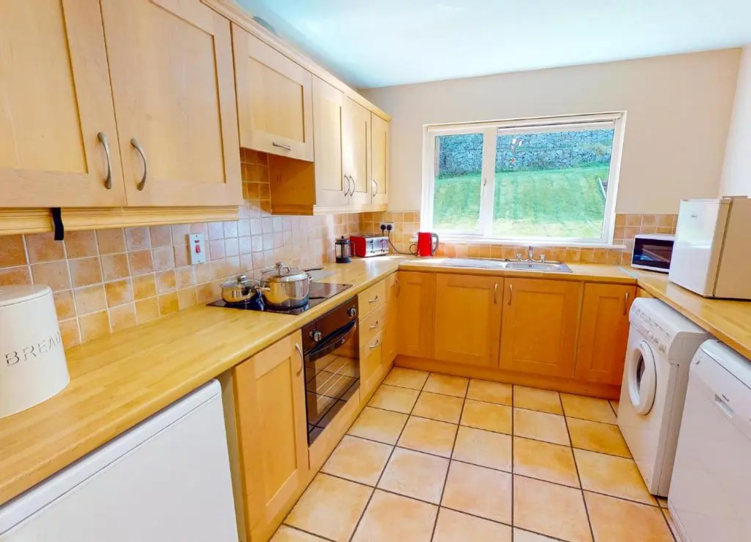 Fishermans Grove 3 Bed