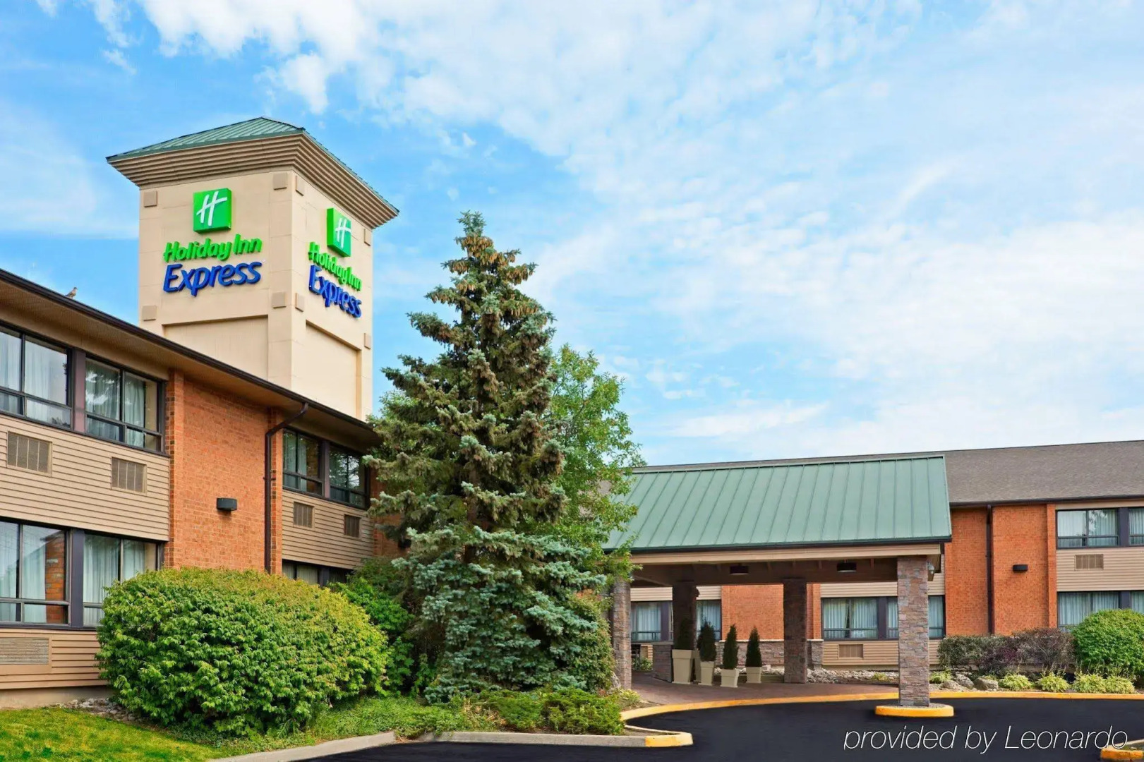 Holiday Inn Express Toronto East - Scarborough by IHG