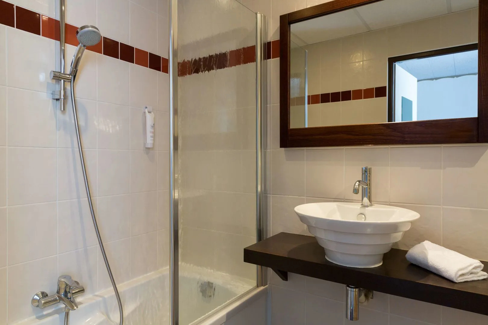 The Originals City, Hôtel L'Iroko