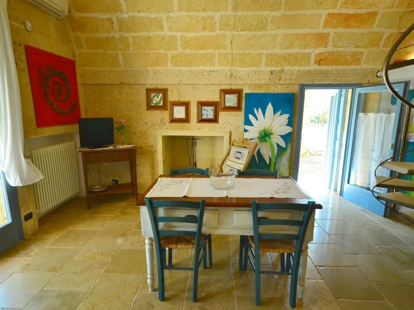 Scenic Holiday Home in Tricase Amidst Olive Trees