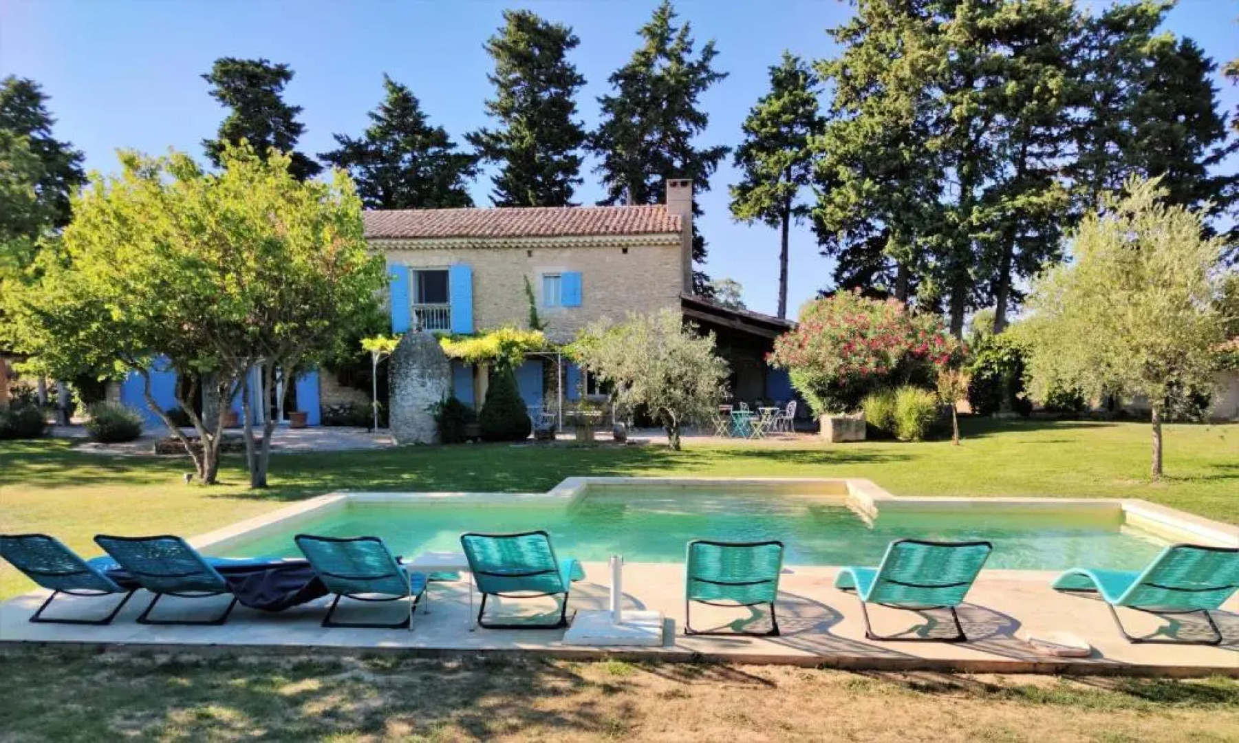 Très beau Mas Provençal avec Piscine Privée Chauffée située aux Vignères, en campagne proche de l'Isle sur La Sorgue au cœur du Luberon, 10 personnes, LS2-259 Alemando
