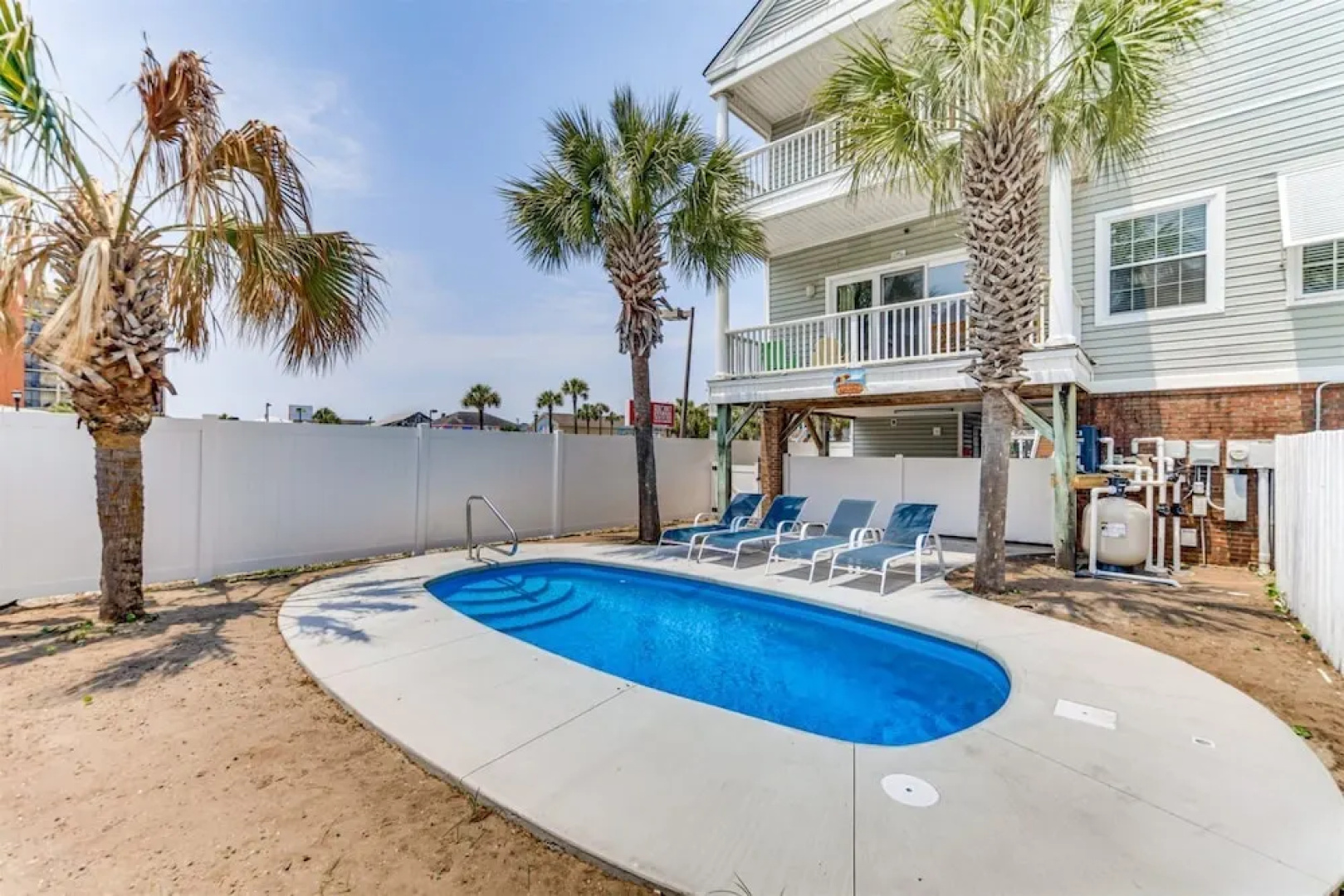 An Amazing Surfside Beach Escape