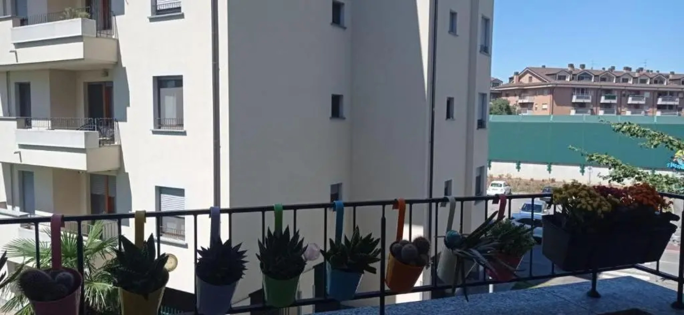 CASITA Monolocale colorato a 150mt da stazione